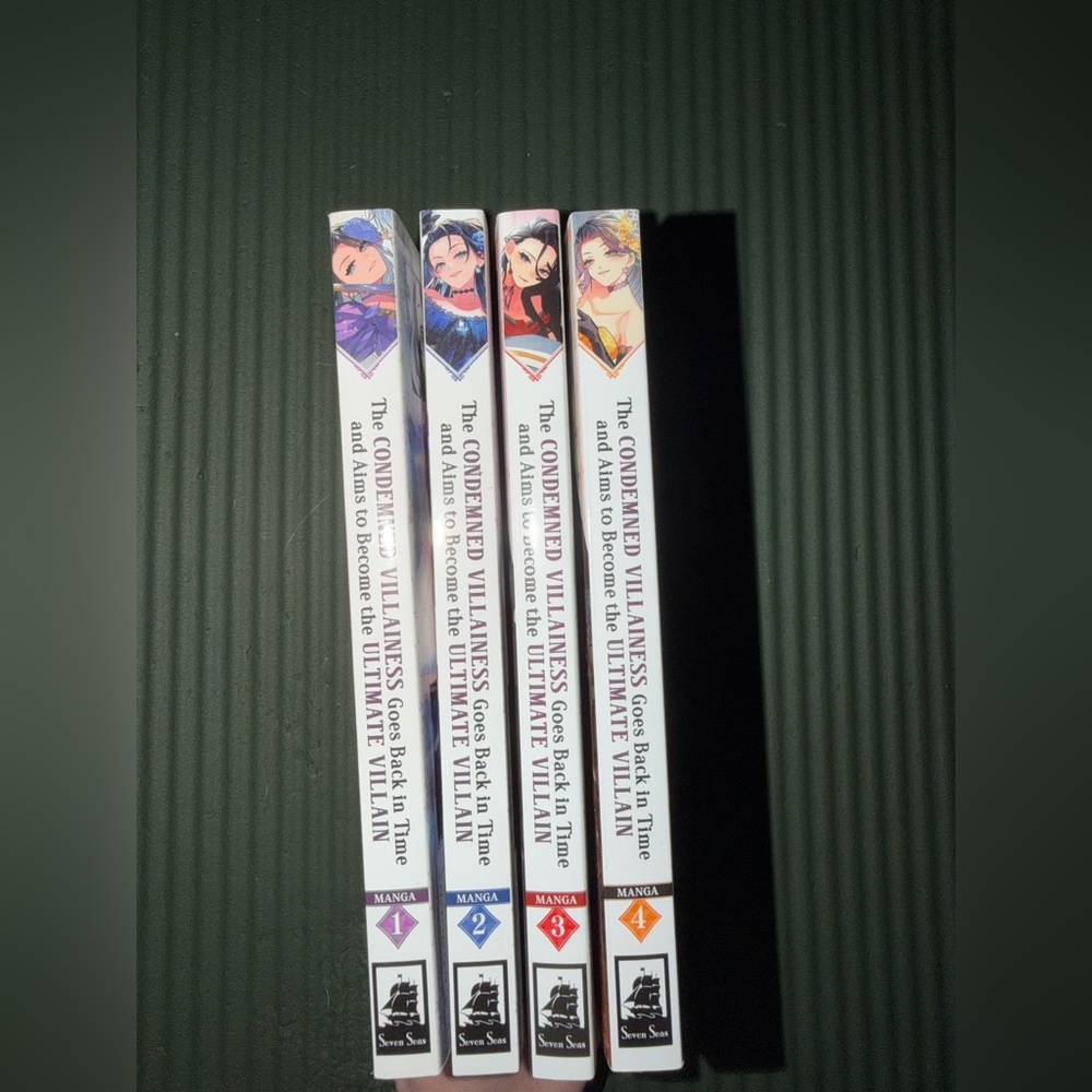The Condemned Villainess Goes Back In Time Manga V1 - V4